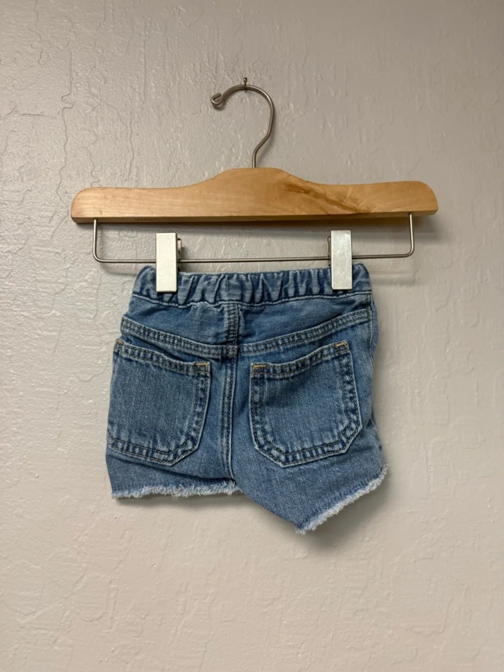 $12 ADD ON Baby‎ Gap Boys’ chambray denim shorts elastic waist 0-3M zara levis